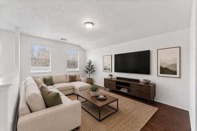 6 Druids Glen Place, The Woodlands, TX 77382