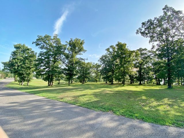 36429 S Cedar Road, Park Hill, OK 74451