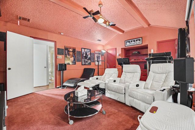 2212 Southern Court, Carrollton, TX 75006