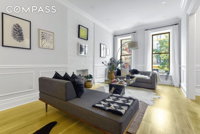 220 Lewis Avenue, New York City, NY 11221