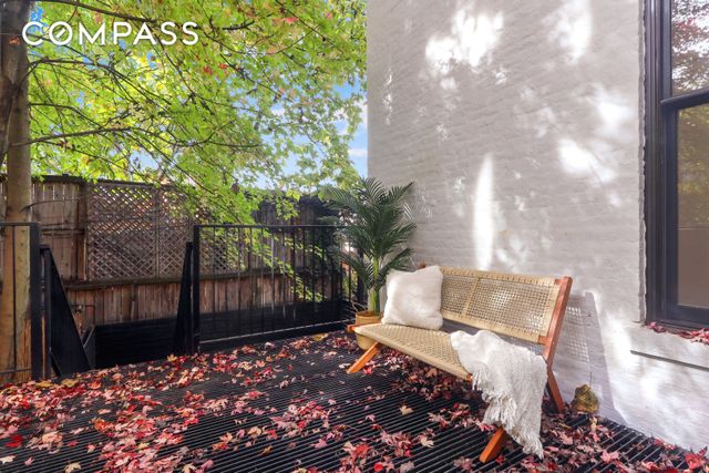 220 Lewis Avenue, New York City, NY 11221