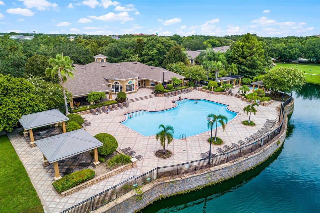 Image 37 of property listing at 2763 METRO SEVILLA DRIVE 103, Orlando, FL 32835