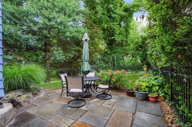 683 Forest Avenue, Larchmont, NY 10538