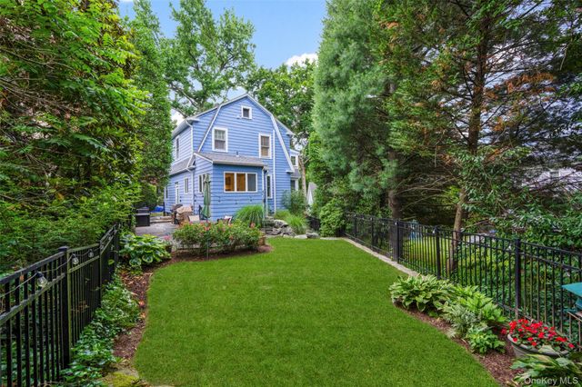 683 Forest Avenue, Larchmont, NY 10538