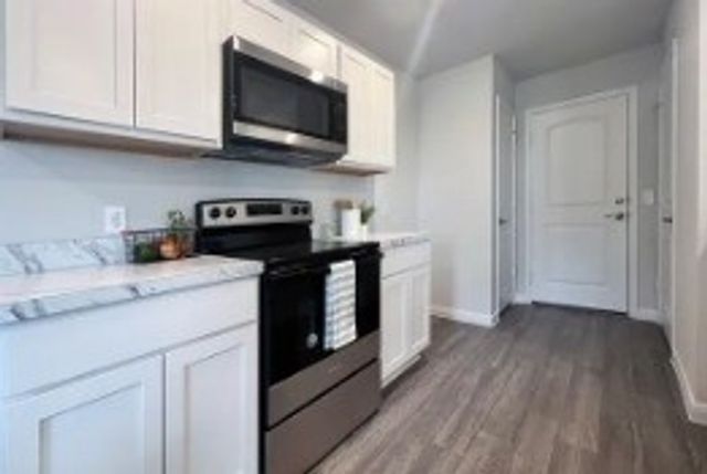 328 Azalea Trail, Granbury, TX 76048