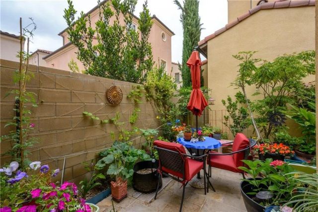 101 Painted Trellis, Irvine, CA 92620