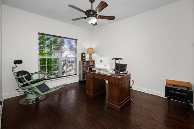 7921 Kirkfield Dr, Nashville, TN 37211