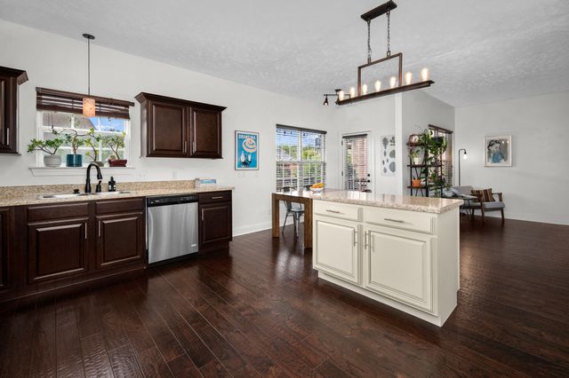 7921 Kirkfield Dr, Nashville, TN 37211