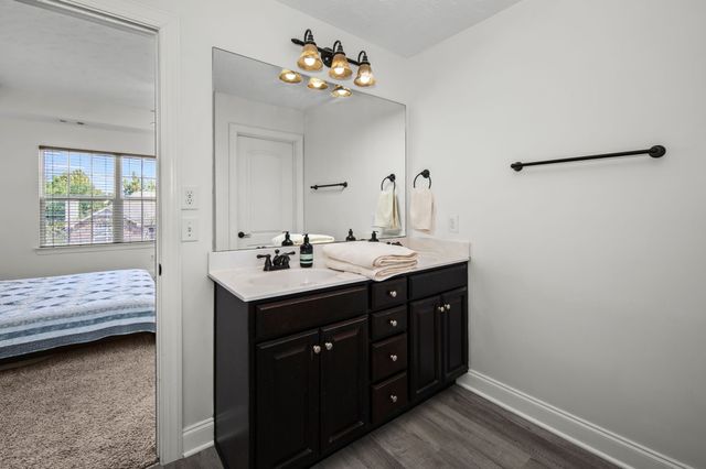 7921 Kirkfield Dr, Nashville, TN 37211