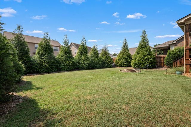7921 Kirkfield Dr, Nashville, TN 37211