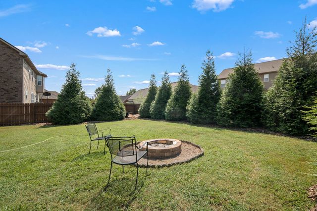 7921 Kirkfield Dr, Nashville, TN 37211