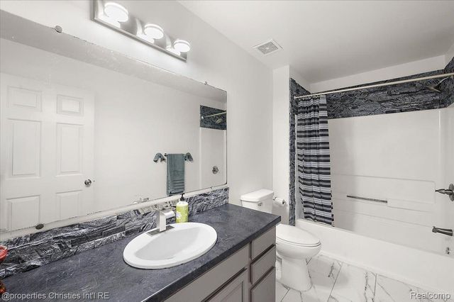 32916 Kelly Boulevard, Brownstown Charter Township, MI 48173