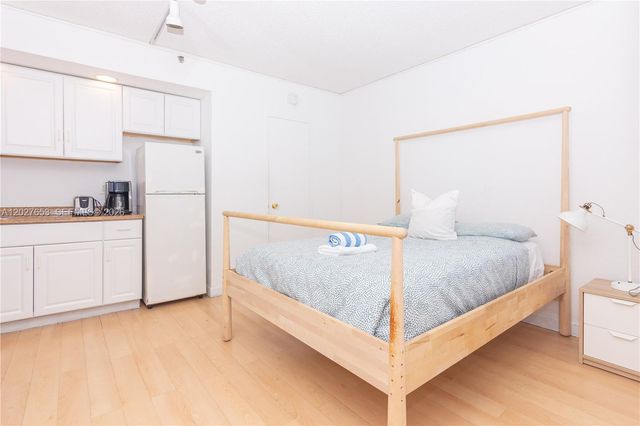 5445 Collins Avenue 1105, Miami Beach, FL 33140