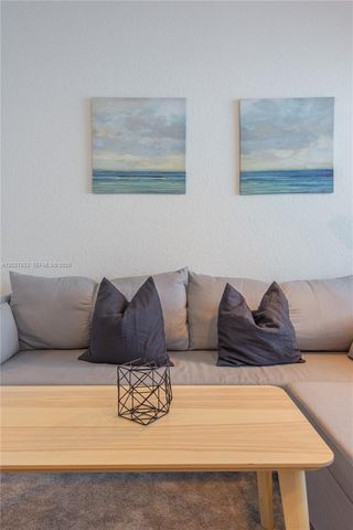 5445 Collins Avenue 1105, Miami Beach, FL 33140