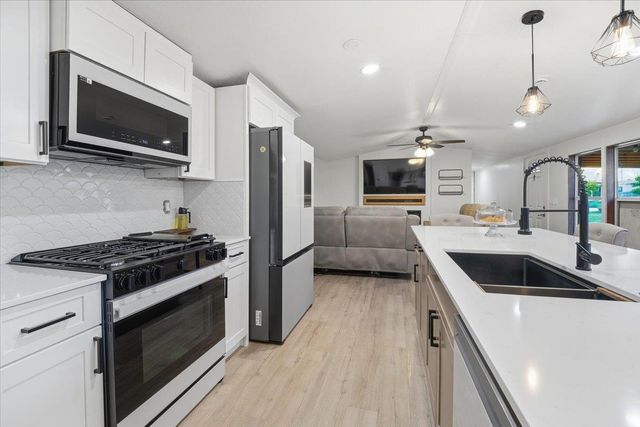 112 Storm CT, Kyle, TX 78640