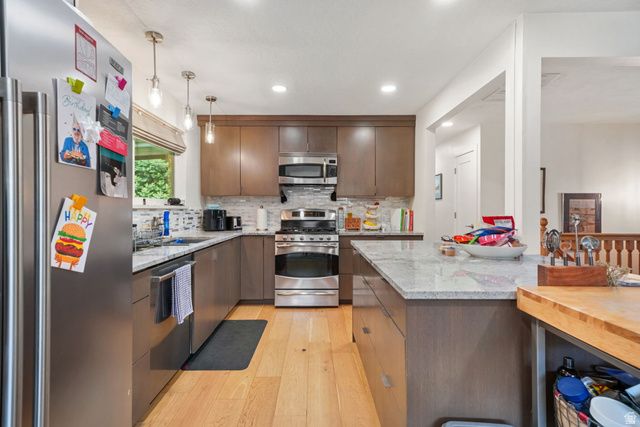 3930 S OLIVER DR, Salt Lake City, UT 84124
