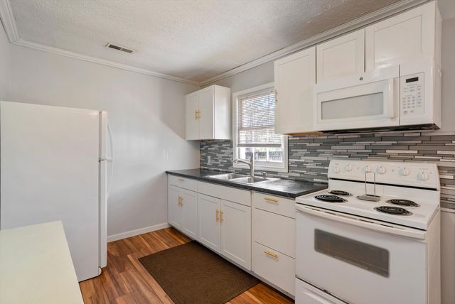 205 Tammy Dr, Gallatin, TN 37066