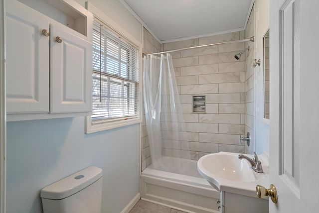 205 Tammy Dr, Gallatin, TN 37066