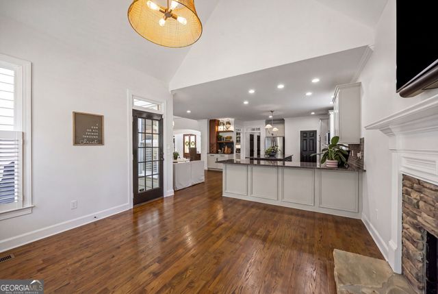 190 Oakhurst Leaf Drive, Milton, GA 30004