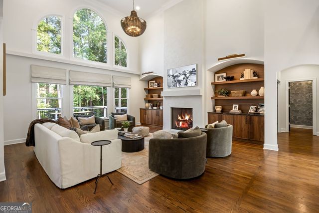 190 Oakhurst Leaf Drive, Milton, GA 30004
