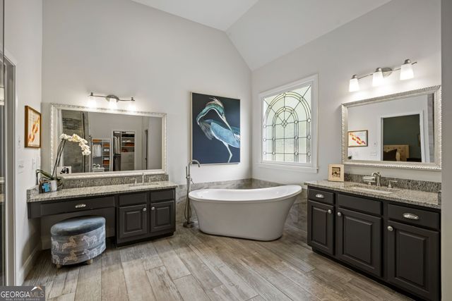 190 Oakhurst Leaf Drive, Milton, GA 30004