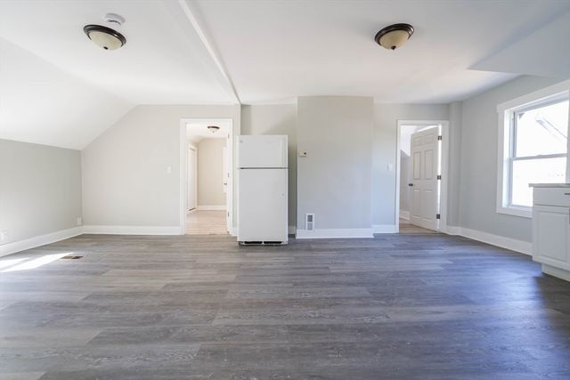 252 Somerset Ave, Taunton, MA 02780