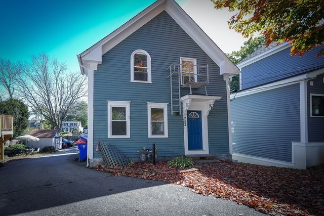252 Somerset Ave, Taunton, MA 02780