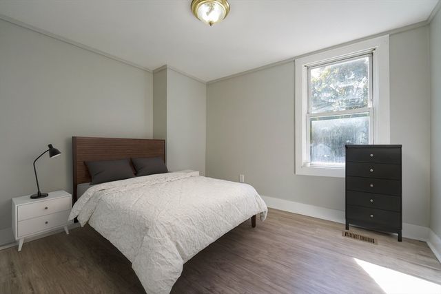 252 Somerset Ave, Taunton, MA 02780