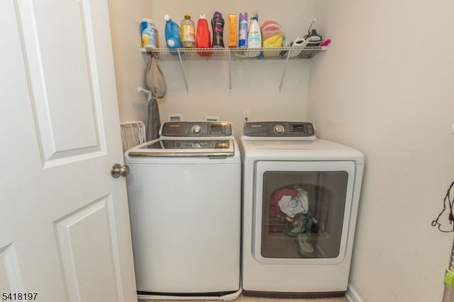 11 ALBERT CT, Randolph Twp., NJ 07869