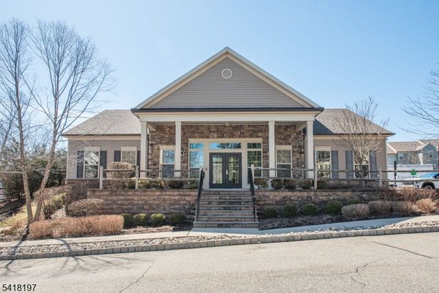 11 ALBERT CT, Randolph Twp., NJ 07869