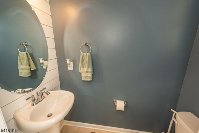 11 ALBERT CT, Randolph Twp., NJ 07869