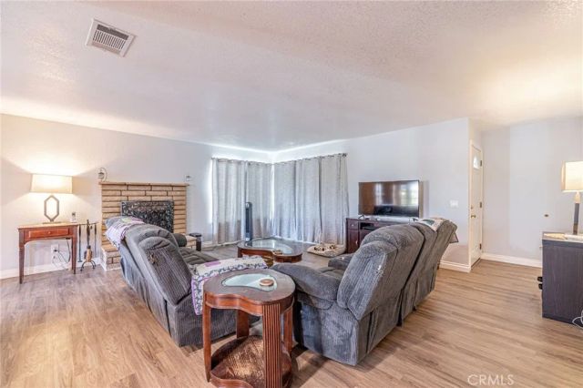 8957 E Avenue T10, Littlerock, CA 93543