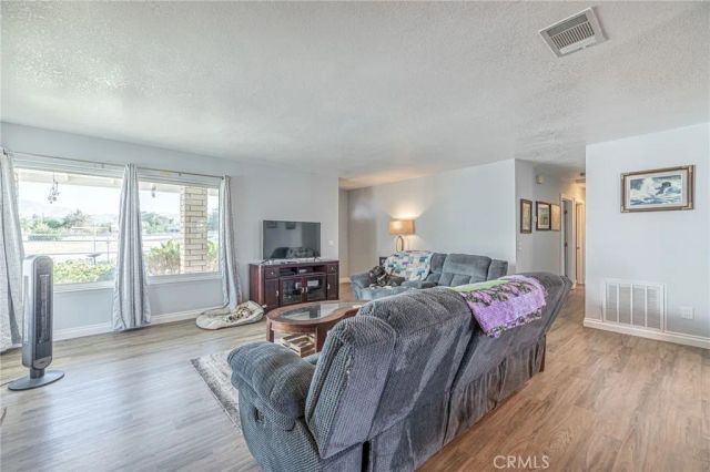 8957 E Avenue T10, Littlerock, CA 93543