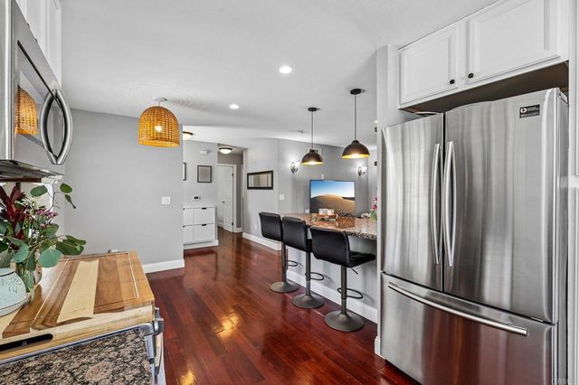 9510 Tuthill Way, Santee, CA 92071