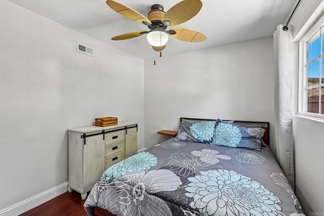 9510 Tuthill Way, Santee, CA 92071