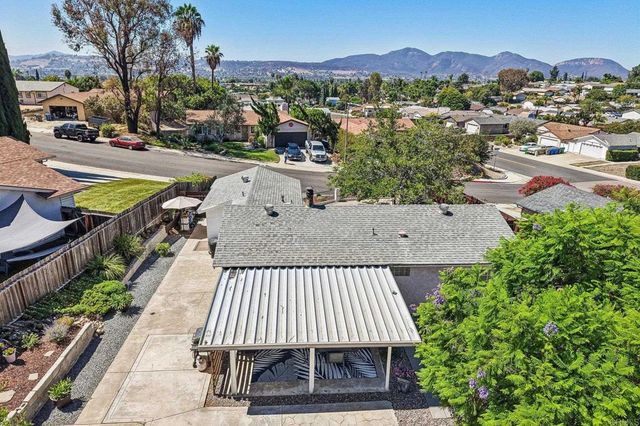 9510 Tuthill Way, Santee, CA 92071