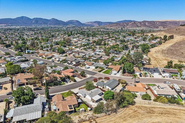 9510 Tuthill Way, Santee, CA 92071