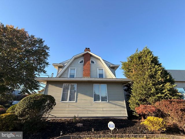 2662 NOTTINGHAM WAY, Hamilton, NJ 08619