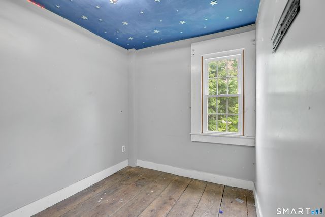 89 Clark Hill Road, Prospect, CT 06712