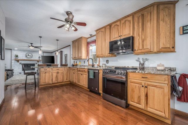 1800 Ginder Road NW, Lancaster, OH 43130