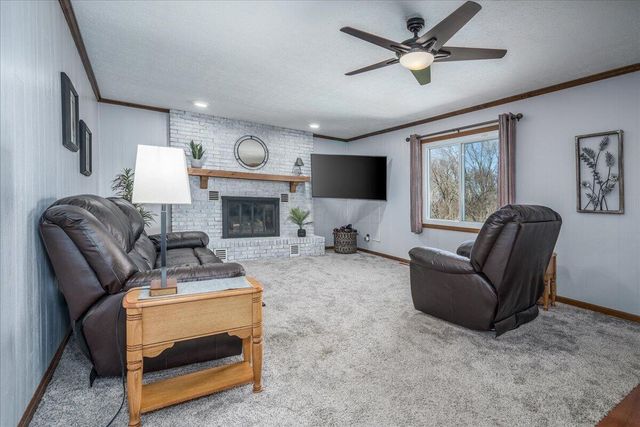 1800 Ginder Road NW, Lancaster, OH 43130