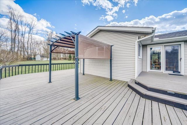 1800 Ginder Road NW, Lancaster, OH 43130