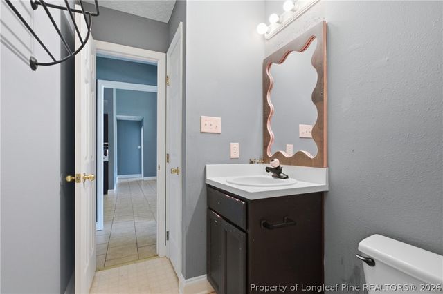 30 Weymouth Circle, Cameron, NC 28326