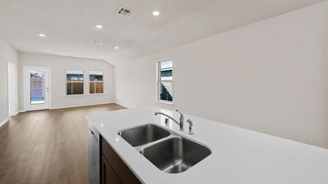 6022 Midsummer Drive, Crandall, TX 75114