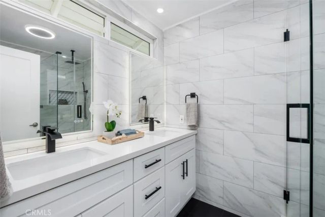 2310 E Orangeview, Orange, CA 92867