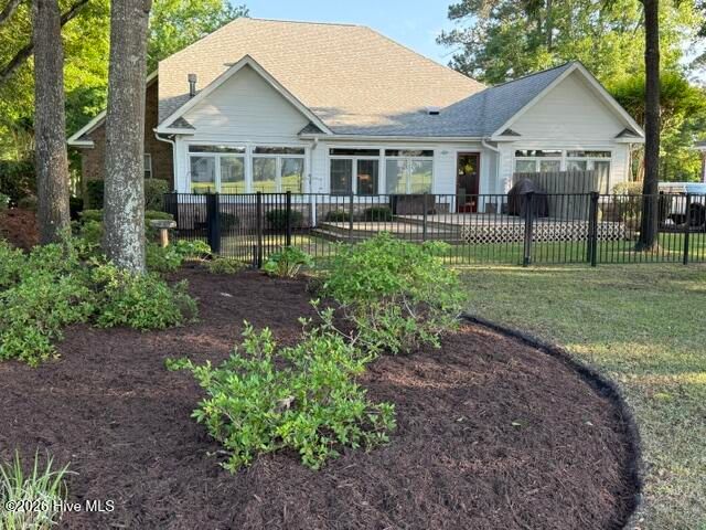 3226 Beaver Creek Drive SE, Boiling Spring Lakes, NC 28461