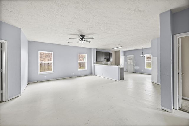 2218 Moonstone Court, Texas City, TX 77591