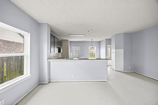 2218 Moonstone Court, Texas City, TX 77591