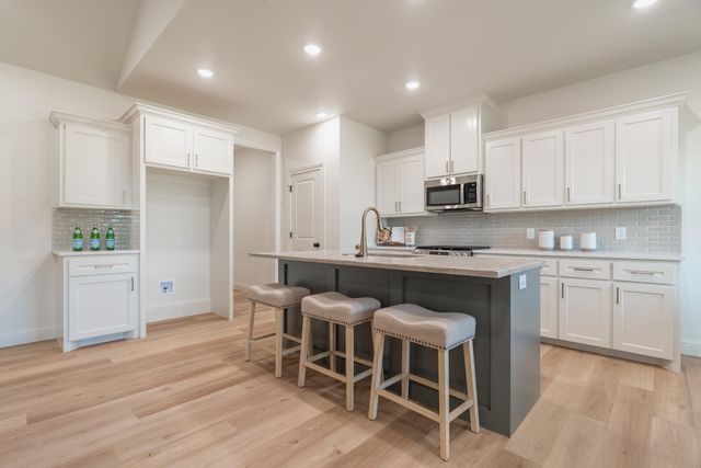 701 E 14th Street, Wolfforth, TX 79382