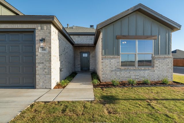 701 E 14th Street, Wolfforth, TX 79382